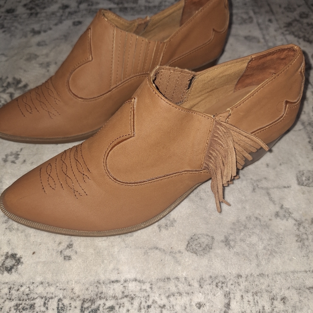 NWOB SAM EDELMAN 61/2 CIRCUS HERMOSA ANKLE BOOTS